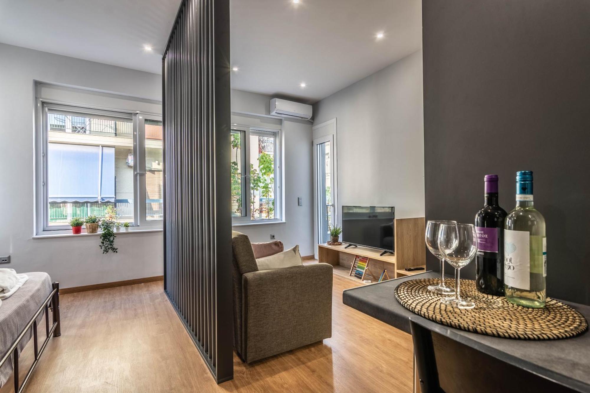Aris Premium Accommodations Aten Exteriör bild